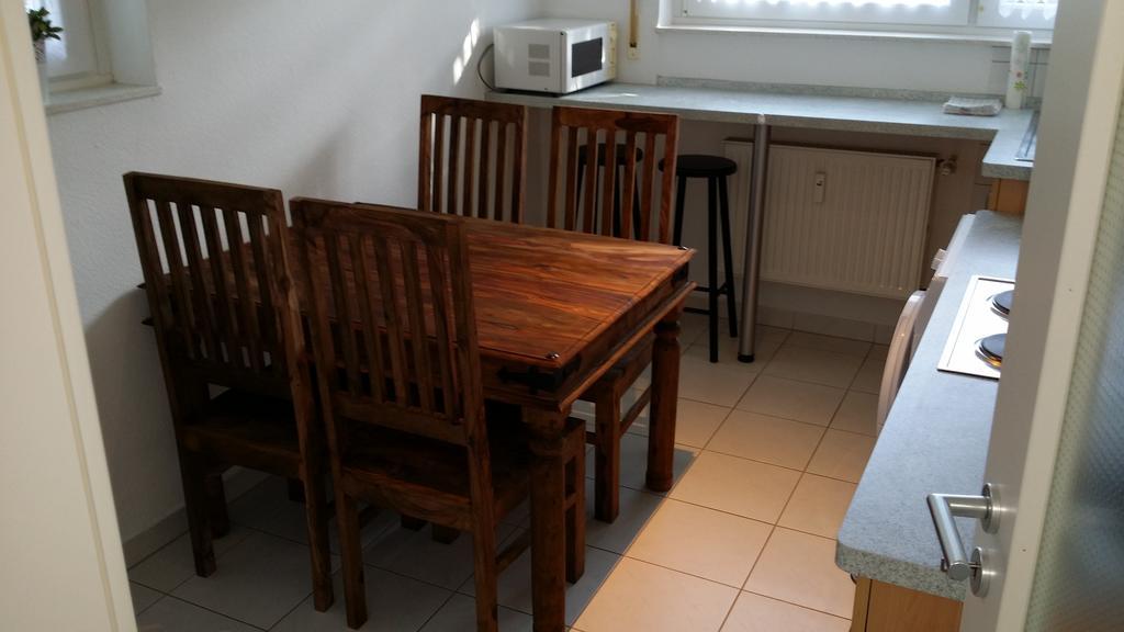 Gaestewohnungen Enztal Birkenfeld  Ruang foto